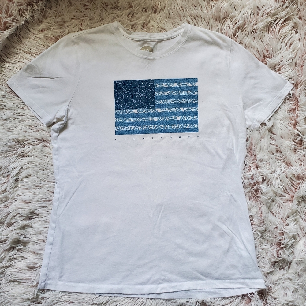 White Women's Graphic Tee with Blue Flag Print